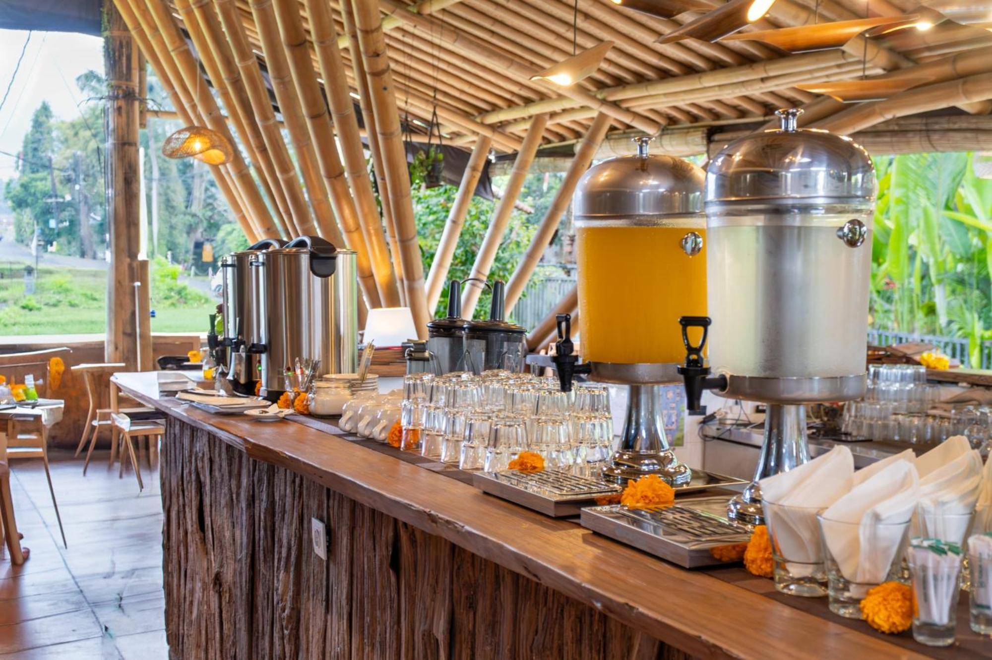 Asvara Villa Ubud By Ini Vie Hospitality Экстерьер фото
